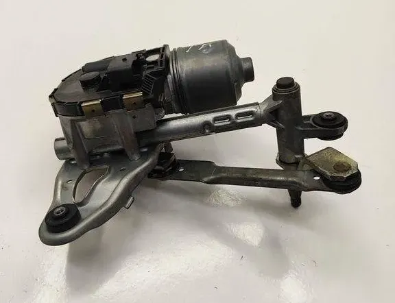 PEUGEOT 5008 1 generation (2009-2016) Wiper motor 9671062380 30555133