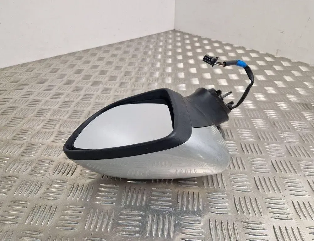 RENAULT Clio 3 generation (2005-2012) Right Side Wing Mirror 963016264R 30565443