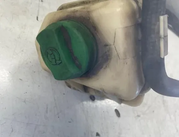 VOLKSWAGEN Transporter T5 (2003-2015) Power Steering Pump Tank 7H0422371A 34777583