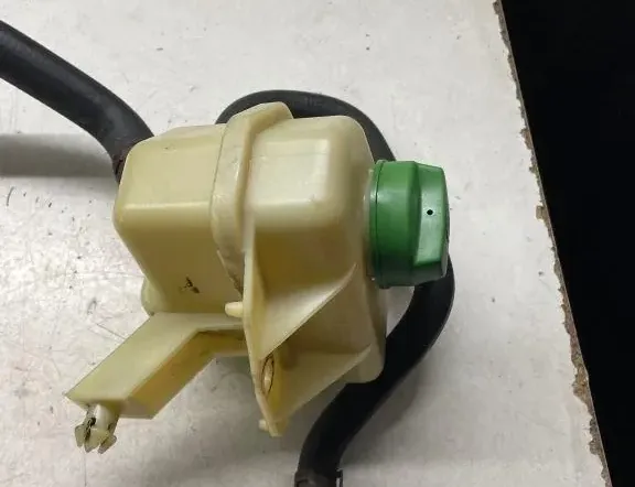 VOLKSWAGEN Transporter T5 (2003-2015) Power Steering Pump Tank 7H0422371A 34781194