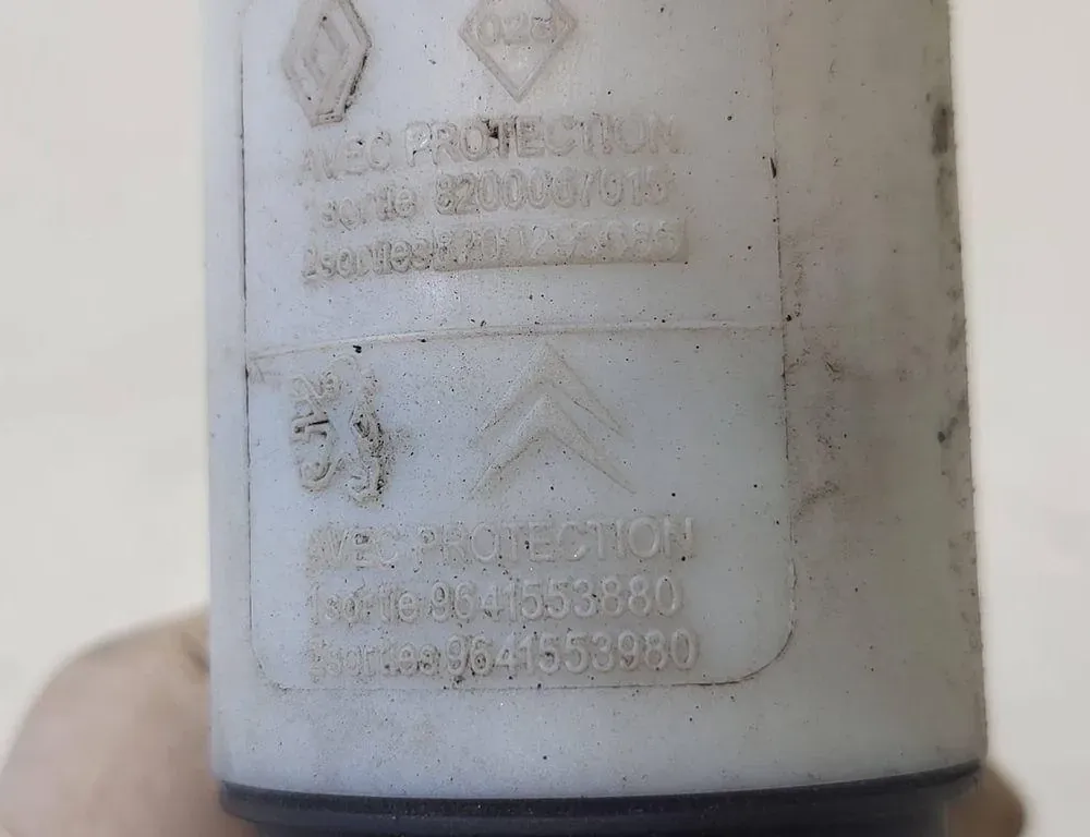 RENAULT Trafic 2 generation (2001-2015) Silnik zbiornika spryskiwacza 9641553980,9641553880,8200067015 34792683