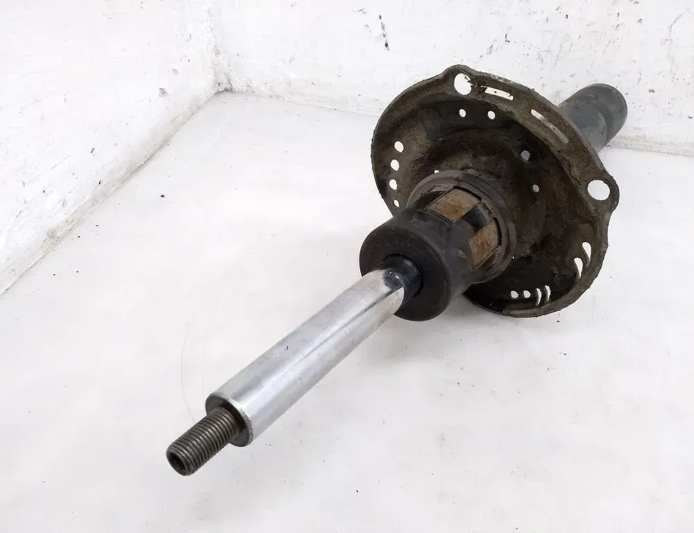 VOLKSWAGEN Passat B8 (2014-2023) Amortyzator przedni prawy 3Q0413031BN 31654122