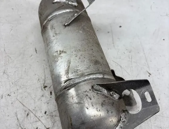 BMW 7 Series G11/G12 (2015-2023) Zbiornik powietrza 040417,6861937 35053118