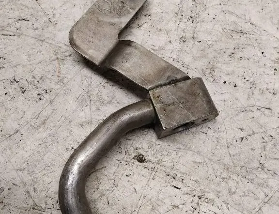 BMW 7 Series F01/F02 (2008-2015) Rura węża klimatyzacji 9201925 35046276