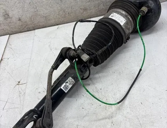 BMW 7 Series G11/G12 (2015-2023) amortyzator pneumatyczny tylny prawy 980044801B 35051751