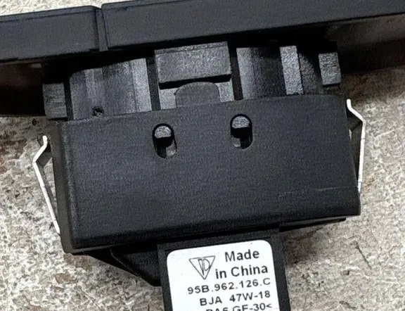 PORSCHE Macan 1 generation (2013-2023) Central locking switch 95B962126C 35048551