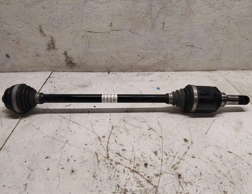 BMW 4 Series G22, G23, G26 (2020-2023) Rear Right Driveshaft 8482603 35050638
