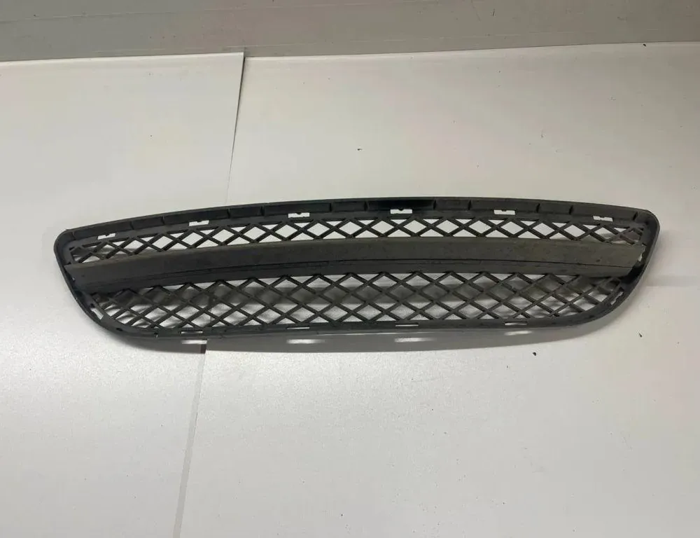 BMW 3 Series E90/E91/E92/E93 (2004-2013) Front Bumper Lower Grill 7134074 35047183