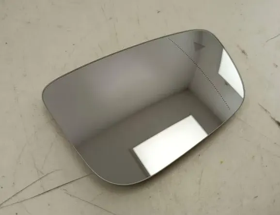 BMW 7 Series G11/G12 (2015-2023) Szkło lusterka przedniego prawego drzwi 8282253 35053129