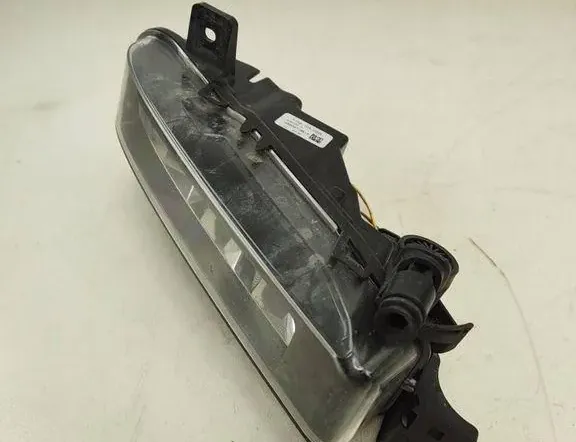 BMW X7 G07 (2018-2024) Front Right Fog Light 7471081 35048048