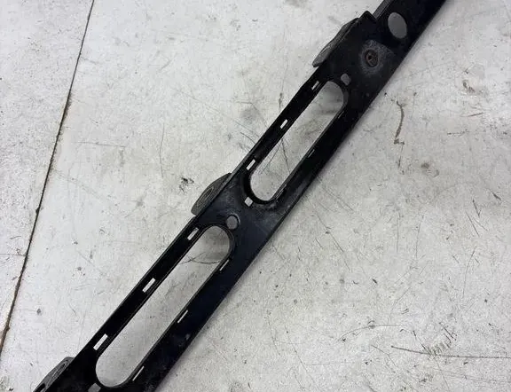 LAND ROVER Range Rover Sport 2 generation (2013-2022) Front Left Fender Holder CPLA16151AB 35049355