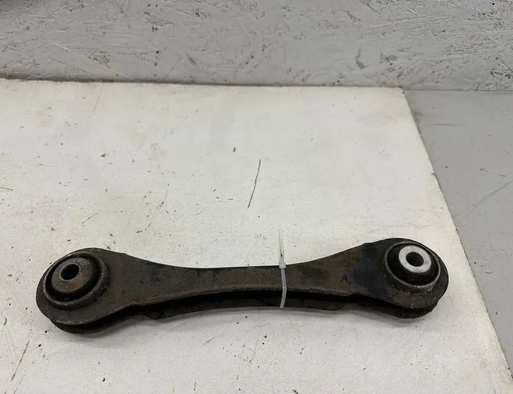 BMW 7 Series G11/G12 (2015-2023) Tylne prawe ramię 6792517 35050894