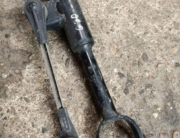 BMW 5 Series G30/G31 (2016-2023) Front Right Shock Absorber 7868666 35051414