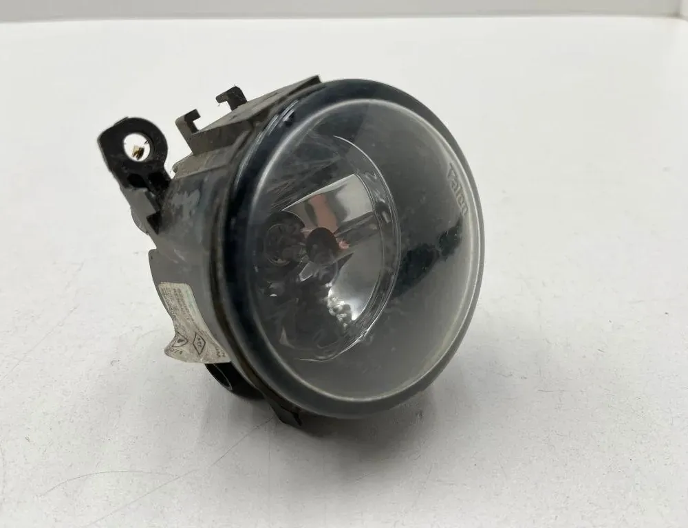RENAULT Scenic 2 generation (2003-2010) Front Right Fog Light 3550063J03,93193892,93189278,89202505,8200074008,3550063J04,3550062J01,3550063J04000,95509057,3550063J01,4416799 34094253