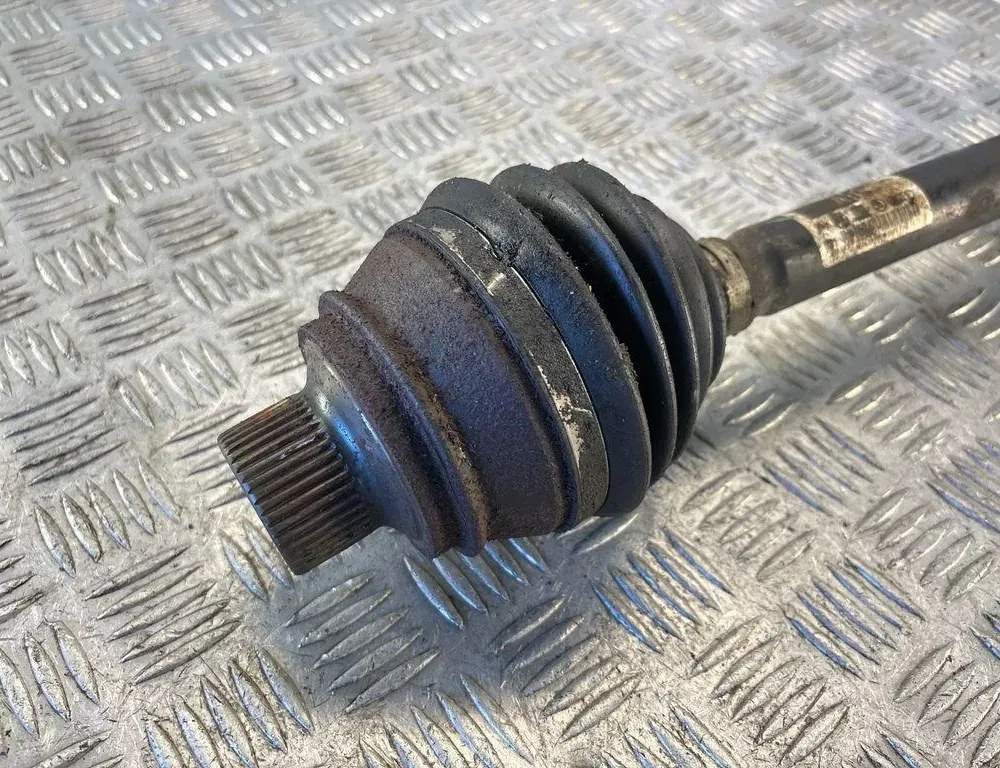 AUDI A6 C8/4K (2018-2024) Przedni prawy wał napędowy 8R0407271C 34114202