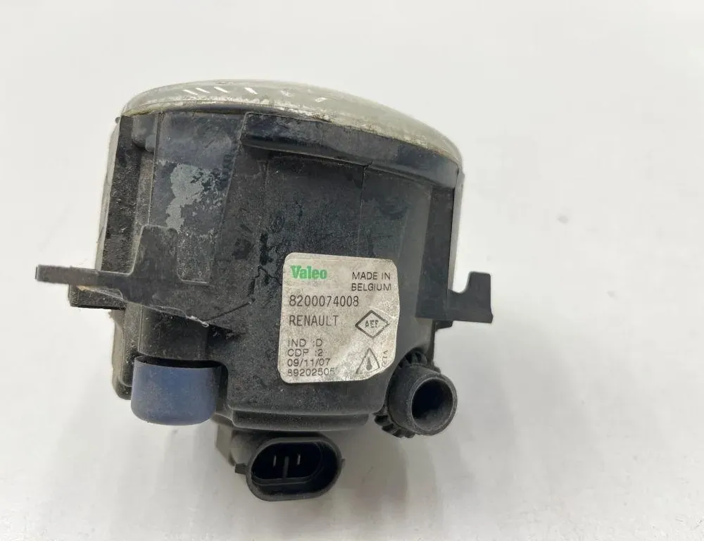 RENAULT Scenic 2 generation (2003-2010) Front Right Fog Light 3550063J03,93193892,93189278,89202505,8200074008,3550063J04,3550062J01,3550063J04000,95509057,3550063J01,4416799 34094253