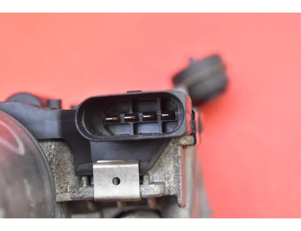 VOLKSWAGEN Golf Plus 1 generation (2004-2009) Wiper motor 5M0955120 35102857