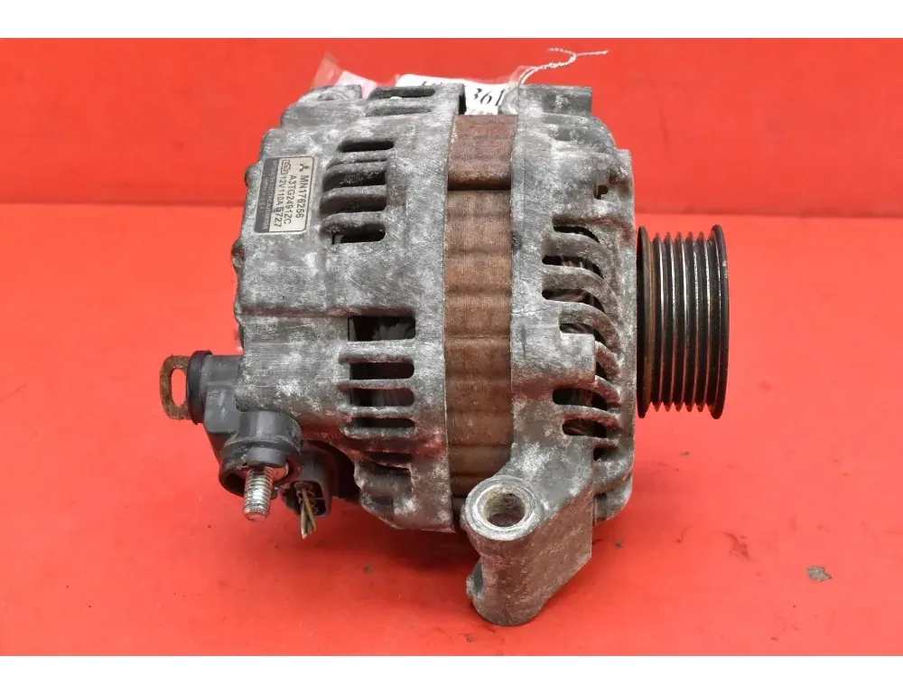 MITSUBISHI Eclipse 4G (2006-2011) Alternator MN176256 35108620