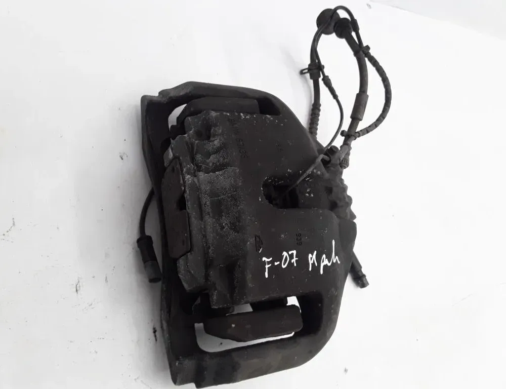 BMW 5 Series Gran Turismo F07 (2010-2017) Zacisk hamulca przedniego lewego 34116786817 21093385