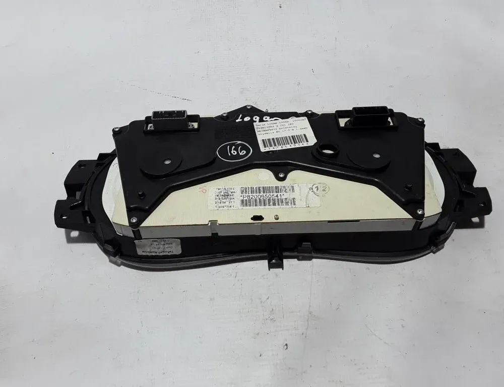 DACIA Logan 1 generation (2004-2012) Speedometer 8200650541 22389019