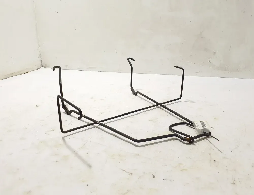 DACIA Logan 1 generation (2004-2012) Mocowanie koła zapasowego 572003729R 34753799