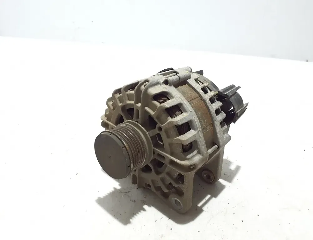 RENAULT Express Alternator 231009392R 34281328