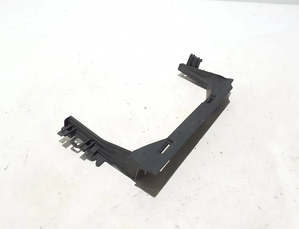 MERCEDES-BENZ GLE W167 (2019-2024) Radiator air diverter A1675041400 35103476