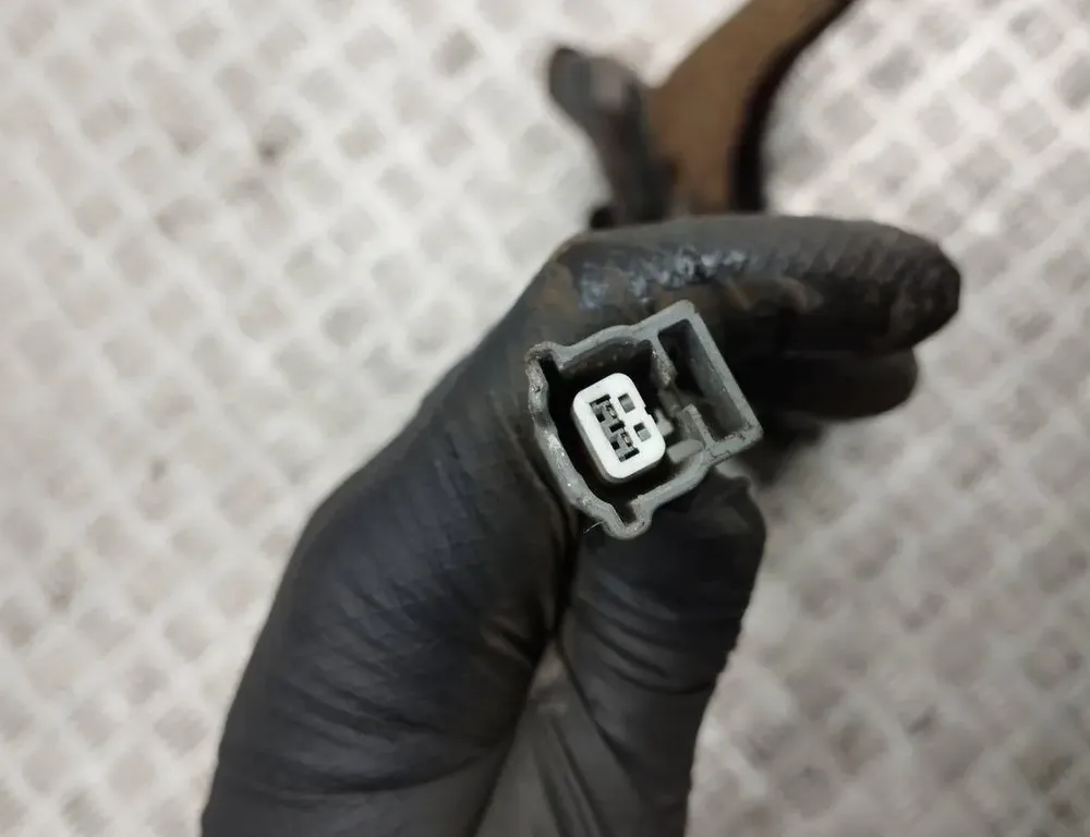 NISSAN Qashqai 2 generation (2013-2023) Piasta koła przedniego lewego 35105625