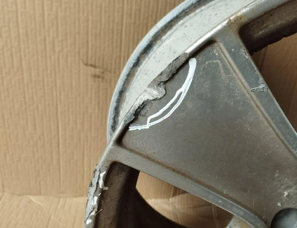 RENAULT Clio 4 generation (2012-2020) Wheel 403008502R 35105521