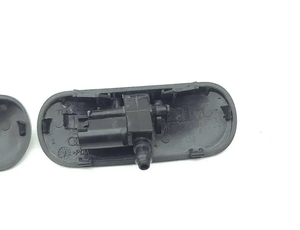 AUDI A4 B9/8W (2015-2024) Dysza do szyby przedniej 8w0955988A 34949360