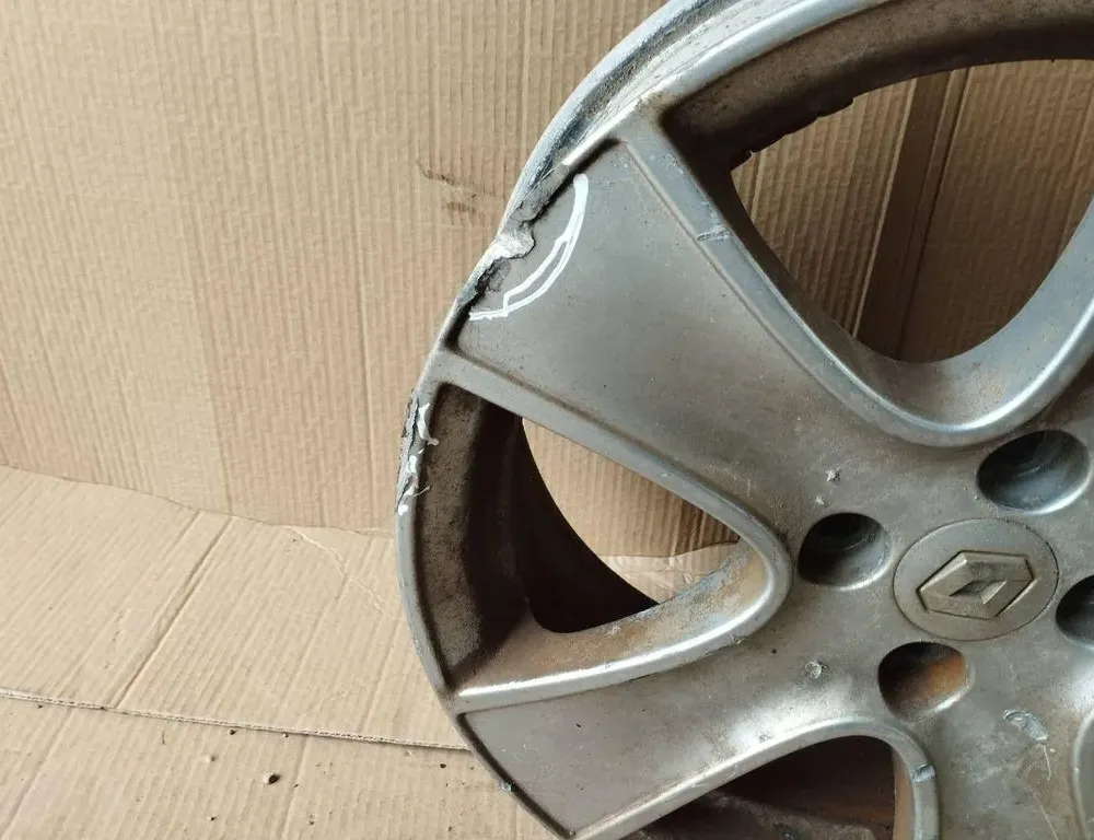 RENAULT Clio 4 generation (2012-2020) Wheel 403008502R 35105521