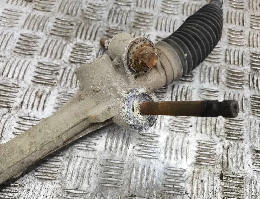 TOYOTA Yaris 2 generation (2005-2012) Drążek kierowniczy 35102930