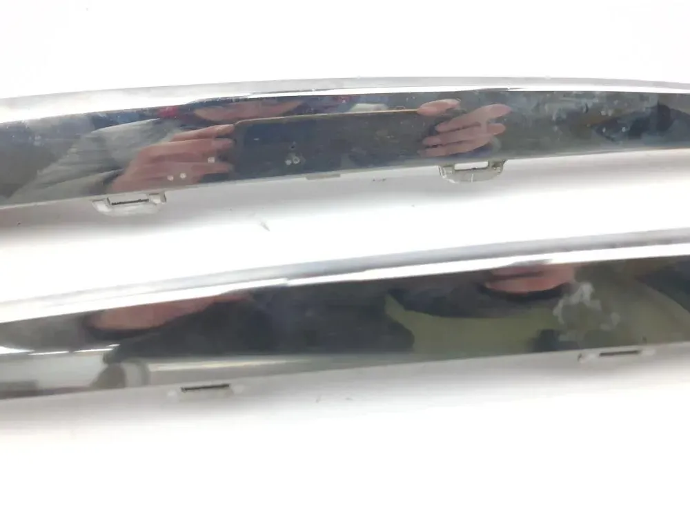 OPEL Insignia B (2017-2024) Front Right Bumper Molding 13491190 34950822