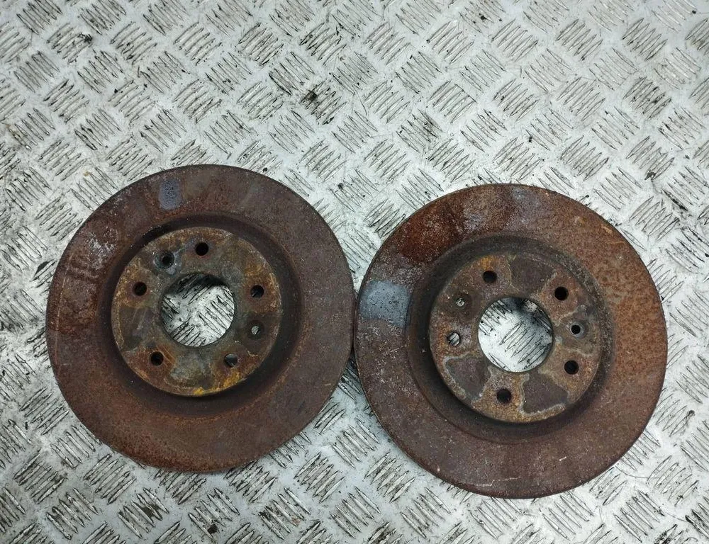 NISSAN Qashqai 2 generation (2013-2023) Przednia prawa tarcza hamulcowa 35101660