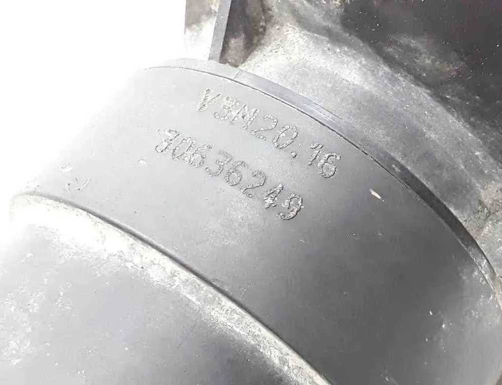 VOLVO XC60 Fuel Filter Housing 30636249 32662152