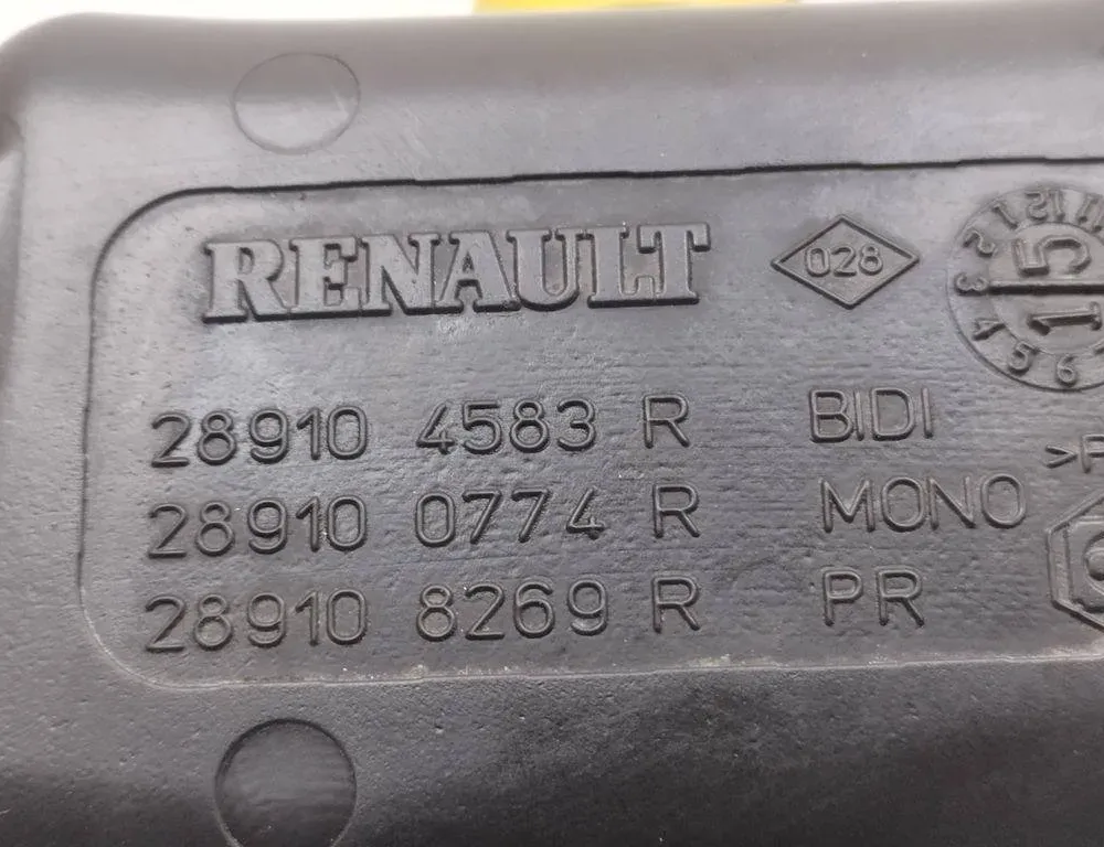 DACIA Logan 2 generation (2013-2020) Window Washer Tank 289108269R,289104583R 31369172