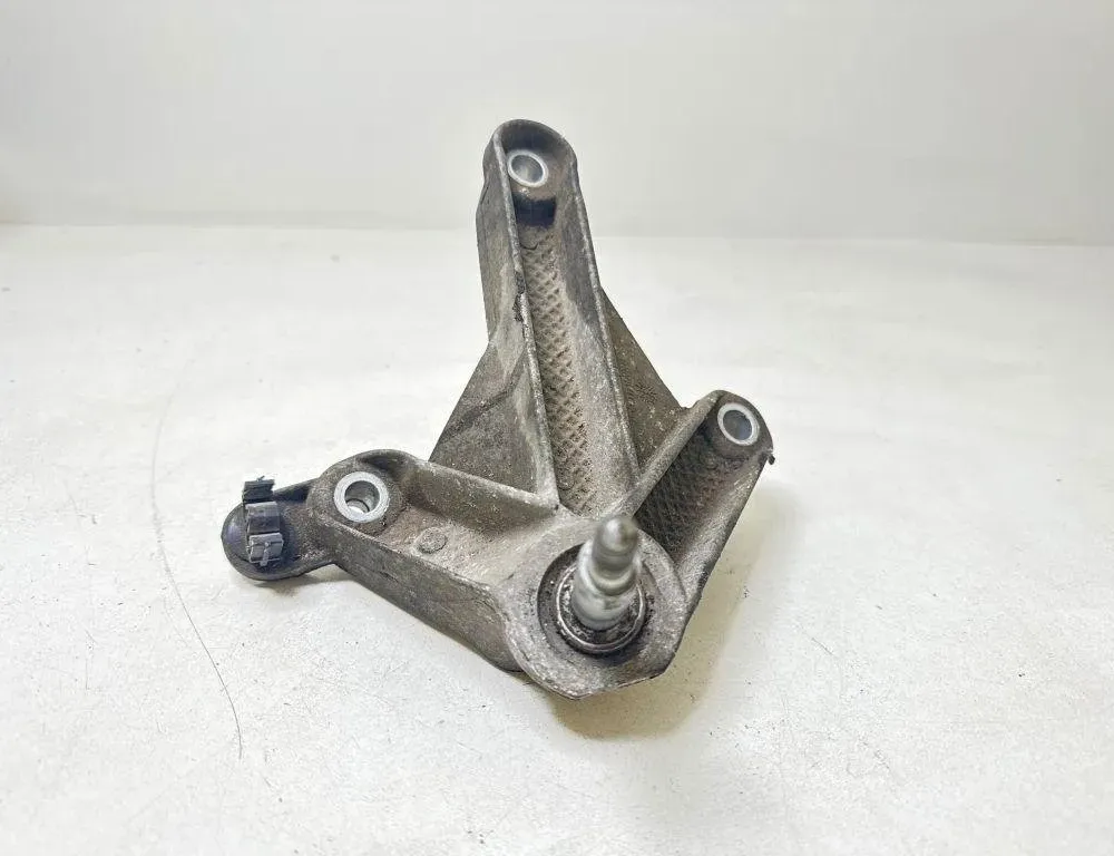 RENAULT Megane 2 generation (2002-2012) Wspornik silnika, prawa strona 8200043084 31388878