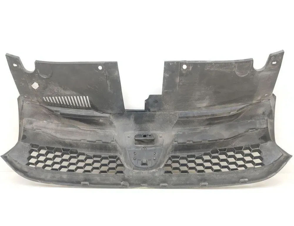 DACIA Logan 2 generation (2013-2020) Przedni górny grill 623103971R 31393223