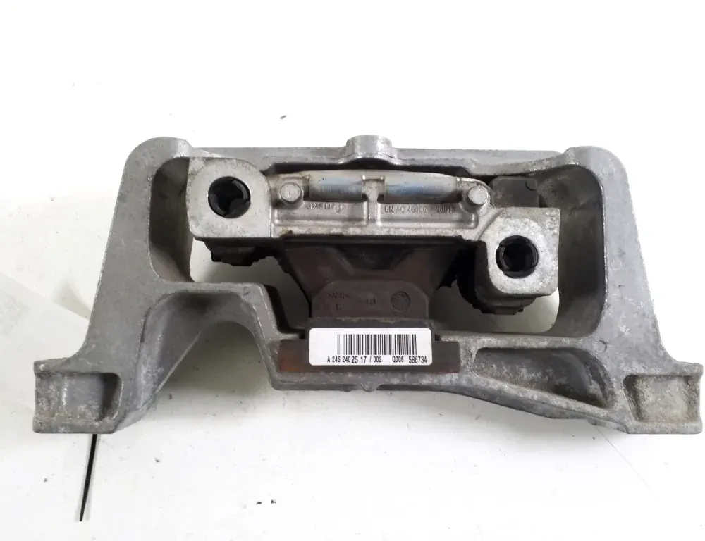 MERCEDES-BENZ B-Class W246 (2011-2020) Left Side Engine Mount A2462402517 34222031