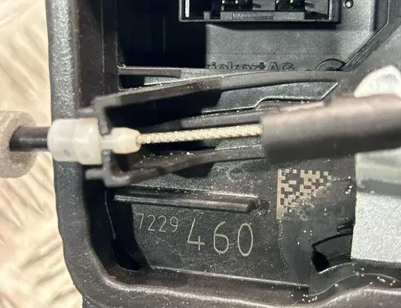 BMW 1 Series E81/E82/E87/E88 (2004-2013) Zamek tylnych prawych drzwi 7229460 35109275