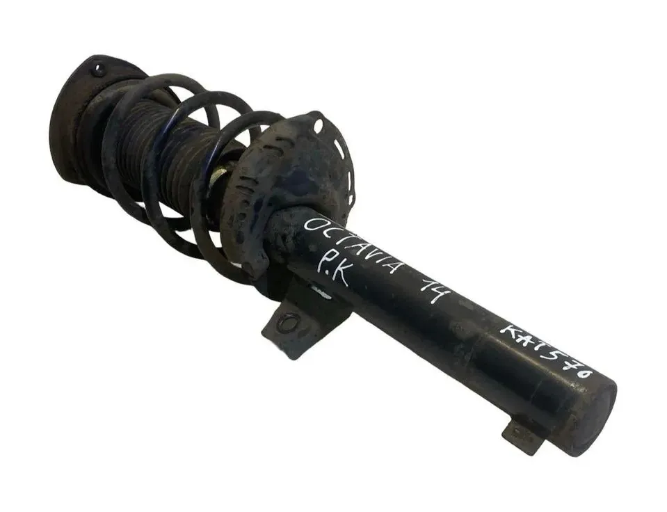 SKODA Octavia 3 generation (2013-2020) Amortyzator przedni lewy 5Q0413023FJ 33234339