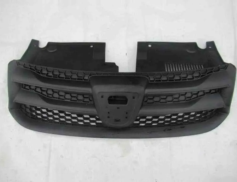 DACIA Sandero 2 generation (2013-2020) Przedni górny grill 623103971R 32489929