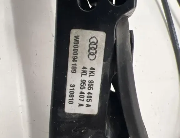 AUDI Front Wiper Arms 4KL955406A 35104041