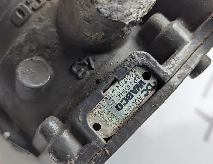 MERCEDES-BENZ ACTROS MP4 (2011-present) Zawór sterujący przyczepy 0014311213,4802040300,A0014311213 30768265