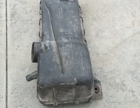 MERCEDES-BENZ LK/LN2 (1984-1998) Skrzynka filtra powietrza 0170948202,3981070902,3981070927 31540473