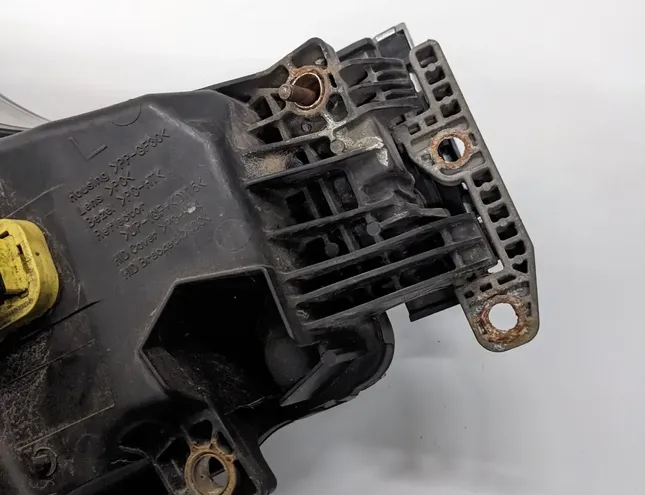 MERCEDES-BENZ ACTROS MP4 (2011-present) Reflektor przedni lewy 9608200239,A9608200239,Ip1120 33500630