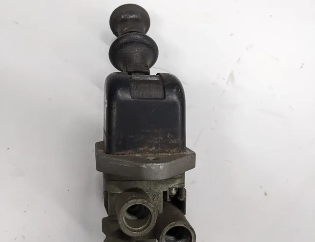 MERCEDES-BENZ LK/LN2 (1984-1998) Handbrake crane A0034307581,DPM24A,Ip1193 34161904
