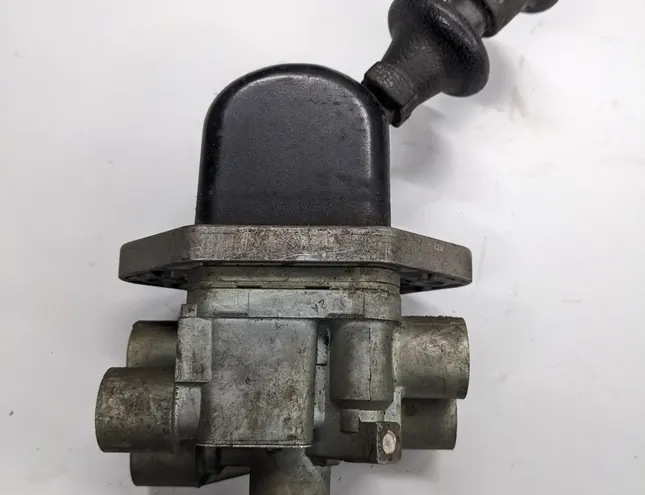 MERCEDES-BENZ LK/LN2 (1984-1998) Handbrake crane A0034307581,DPM24A,Ip1193 34161904