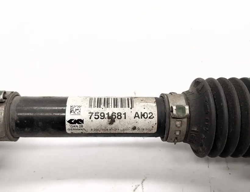 BMW X1 E84 (2009-2015) Przedni lewy wał napędowy 7591681 31460806