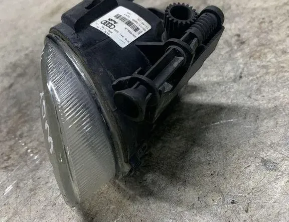 AUDI A4 B7/8E (2004-2008) Front Right Fog Light 32114937